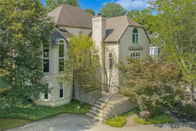 1724 W Rahn Road, Washington Twp, OH 45459 - Photo 1