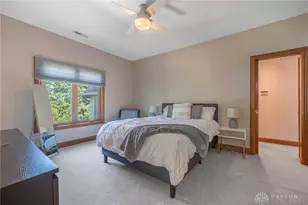 1724 W Rahn Rd, Washington Twp, OH 45459 - Photo 46