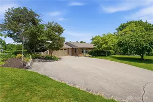 660 W Lytle-Five Points Rd, Springboro, OH 45066 - Photo 2