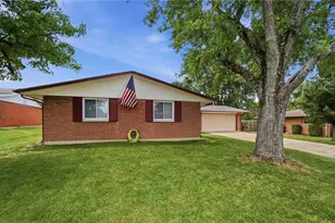 1164 Peidmont Dr, Fairborn, OH 45324 - Photo 2