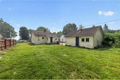 23 N Elm Avenue, Fairborn, OH 45324 - Photo 2
