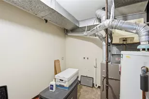 100 W Cooper Pl, Dayton, OH 45402 - Photo 26
