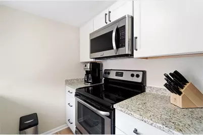 100 Cooper Place W, Dayton, OH 45402 - Photo 14