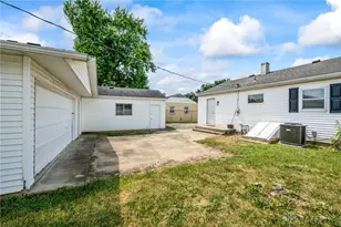 244 Pat Ln, Fairborn, OH 45324 - Photo 30