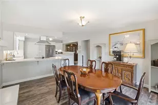 1315 Seminary View Dr, Centerville, OH 45458 - Photo 10