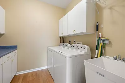 3600 English Court, Butler Twp, OH 45414 - Photo 36