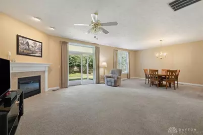 3600 English Court, Butler Twp, OH 45414 - Photo 12