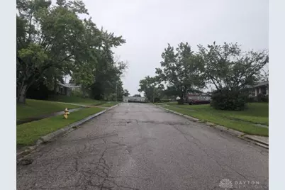 1425 Swinger Drive, Dayton, OH 45417 - Photo 4