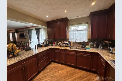 6744 Heritage Park Boulevard, Dayton, OH 45424 - Photo 4