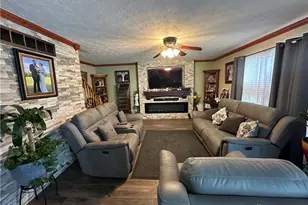 6744 Heritage Park Blvd, Dayton, OH 45424 - Photo 8