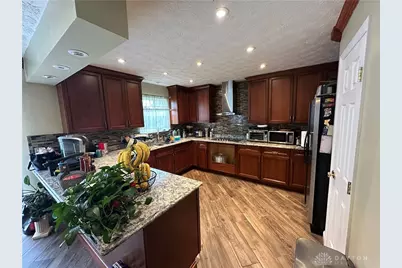 6744 Heritage Park Boulevard, Dayton, OH 45424 - Photo 6