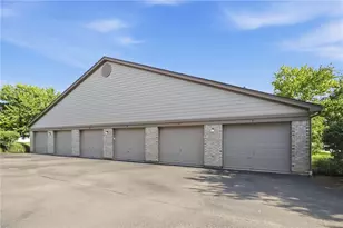 1670 Piper Ln, Centerville, OH 45440 - Photo 30