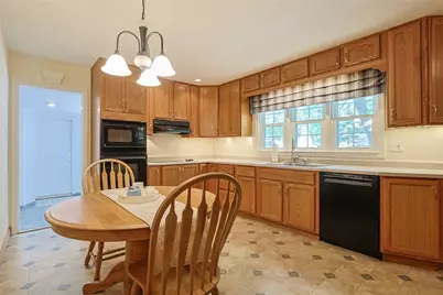 1089 Forest Drive, Beavercreek, OH 45434 - Photo 8