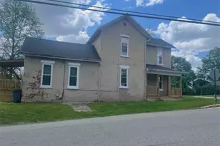 827 N Oakland St, Urbana, OH 43078 - Photo 2
