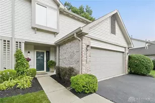 8608 Timber Park Dr, Washington Twp, OH 45458 - Photo 2