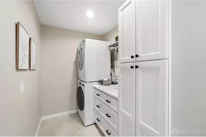 8608 Timber Park Drive, Washington Twp, OH 45458 - Photo 16
