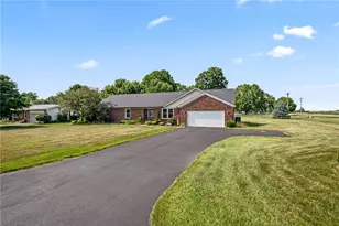 14991 Charm Hill Dr, Sidney, OH 45365 - Photo 4