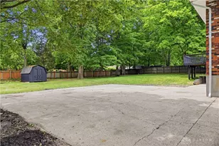 3473 Sunnyside Dr, Beavercreek, OH 45432 - Photo 30