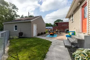 215 N Main St, Arcanum, OH 45304 - Photo 8