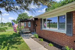 350 Broadway Ave, Enon Vlg, OH 45323 - Photo 4