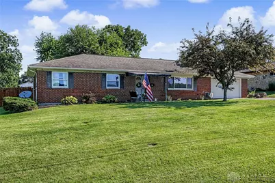 350 Broadway Avenue, Enon, OH 45323 - Photo 2
