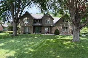 2045 Canterbury Ct, Troy, OH 45373 - Photo 1