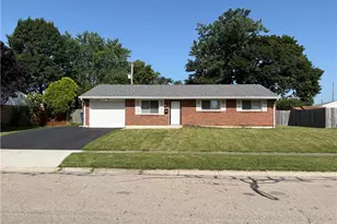 7280 Cedar Knolls Dr, Huber Heights, OH 45424 - Photo 1