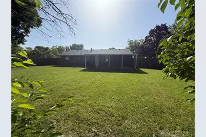 7280 Cedar Knolls Drive, Huber Heights, OH 45424 - Photo 14