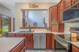 1860 Weathered Wood Trail, Washington Twp, OH 45459 - Photo 10
