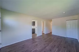 1272 Clement Ave, Dayton, OH 45417 - Photo 6