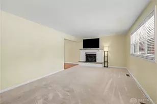 2716 Ridgeville Ct, Kettering, OH 45440 - Photo 4