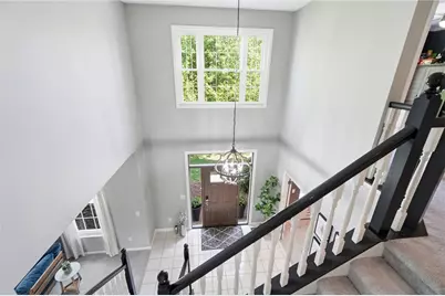 210 Sycamore Springs Drive, Springboro, OH 45066 - Photo 6