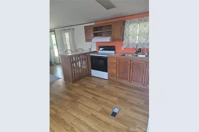 217 Pecan Drive, Fairborn, OH 45324 - Photo 4