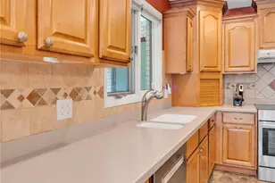 1995 Indianhead Rd, Washington Twp, OH 45459 - Photo 16