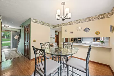 9184 N Creek Lane, Washington Twp, OH 45458 - Photo 8