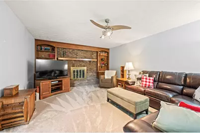9184 N Creek Lane, Washington Twp, OH 45458 - Photo 12