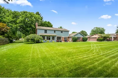 9184 N Creek Lane, Washington Twp, OH 45458 - Photo 2