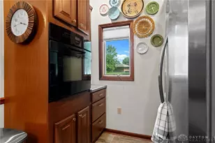 307 Leyland Park Dr, Wilmington, OH 45177 - Photo 6