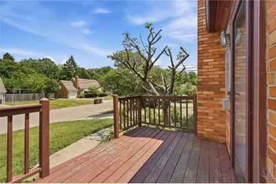 104 N Bromfield Road, Kettering, OH 45429 - Photo 6