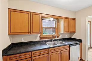 104 N Bromfield Rd, Kettering, OH 45429 - Photo 18
