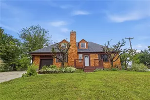 104 N Bromfield Rd, Kettering, OH 45429 - Photo 2