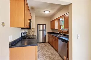 104 N Bromfield Rd, Kettering, OH 45429 - Photo 14