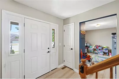3937 White Spruce Circle, Riverside, OH 45424 - Photo 8