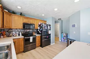 3937 White Spruce Cir, Riverside, OH 45424 - Photo 20