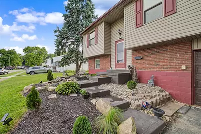 137 Lightner Lane, Englewood, OH 45322 - Photo 4