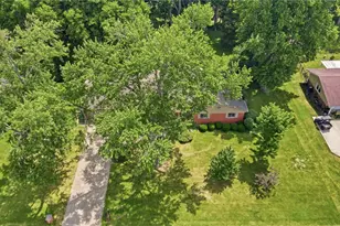 6320 Rosa Linda Dr, Washington Twp, OH 45459 - Photo 2