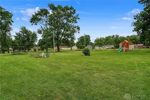 1545 Gunther Dr, Bellbrook, OH 45305 - Photo 18