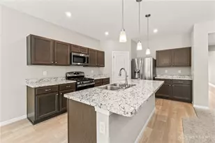 1189 Heathgate Wy, Fairborn, OH 45324 - Photo 20