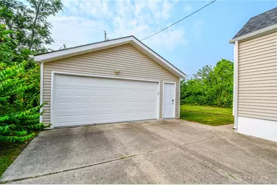 1426 Steiner Avenue, Dayton, OH 45417 - Photo 6