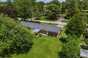 2616 N Emerald Dr, Beavercreek, OH 45431 - Photo 38